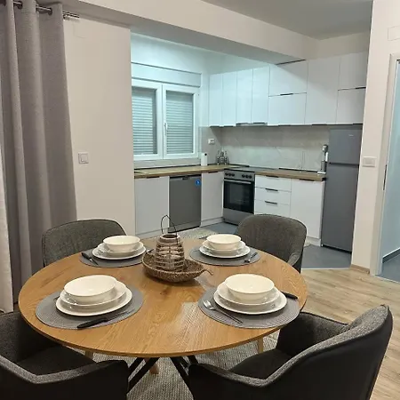 Apartment Ana's *